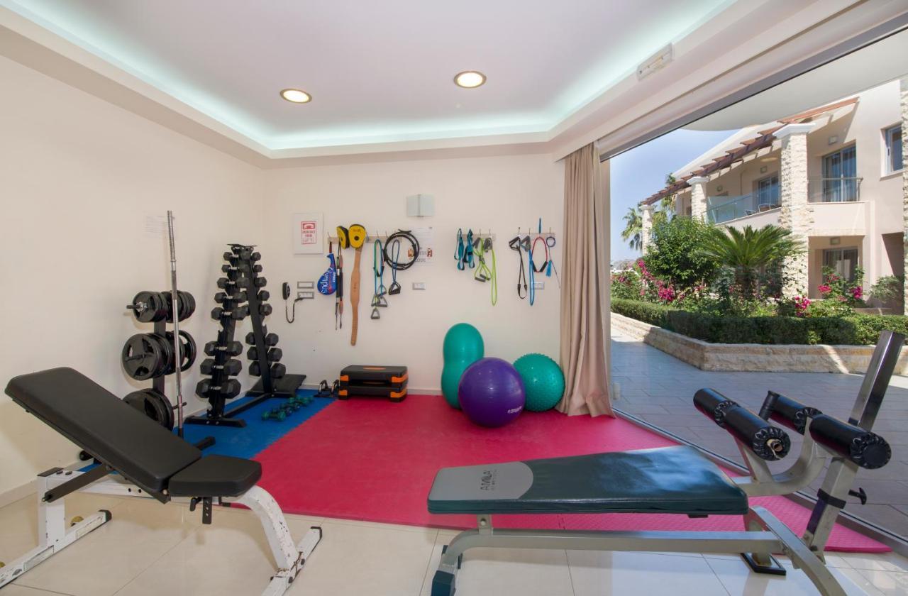 Isida Hotel Agia Marina Ngoại thất bức ảnh