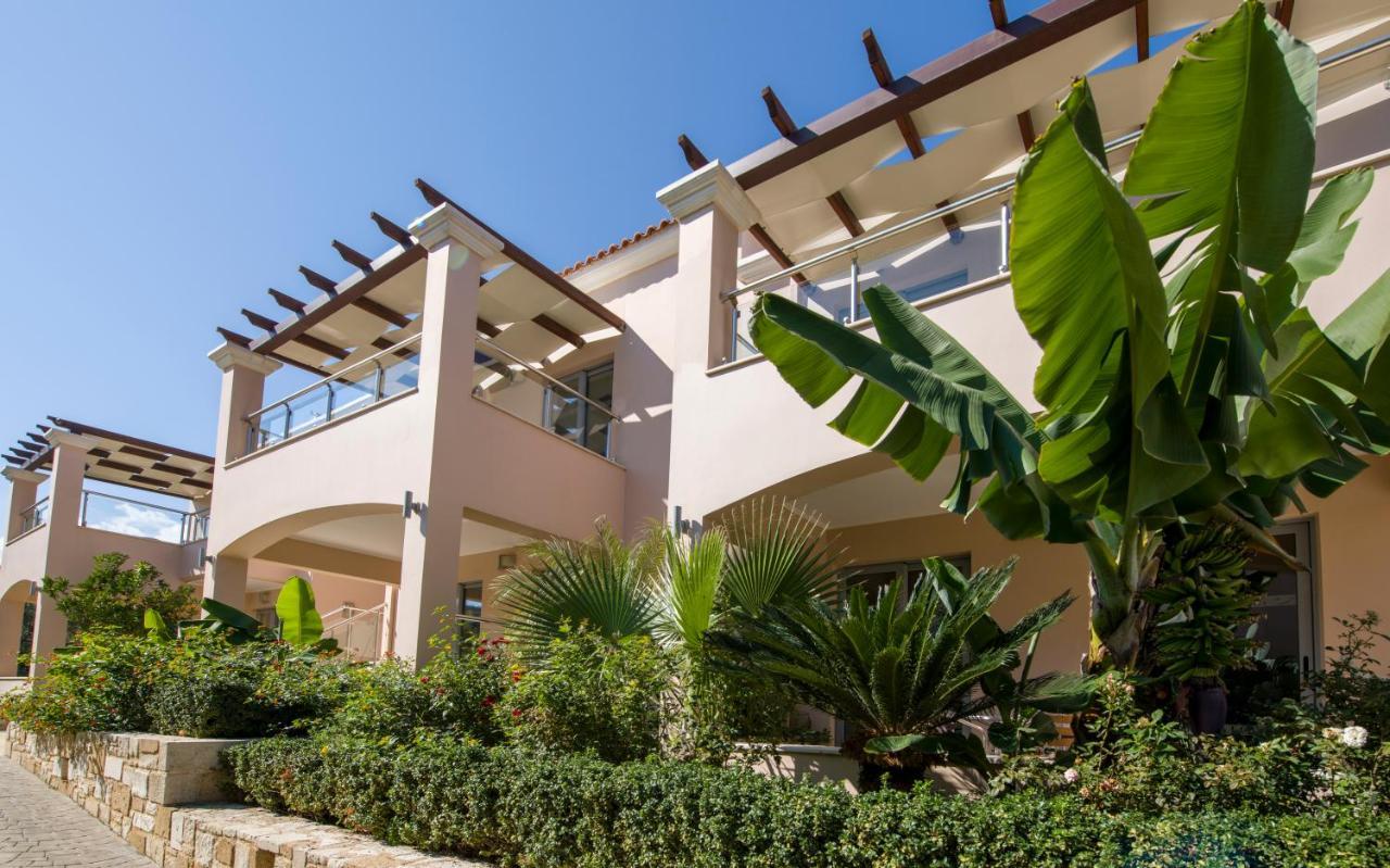 Isida Hotel Agia Marina Ngoại thất bức ảnh