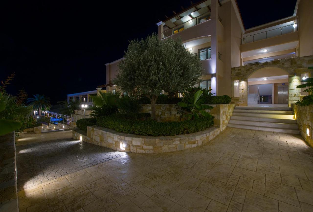 Isida Hotel Agia Marina Ngoại thất bức ảnh