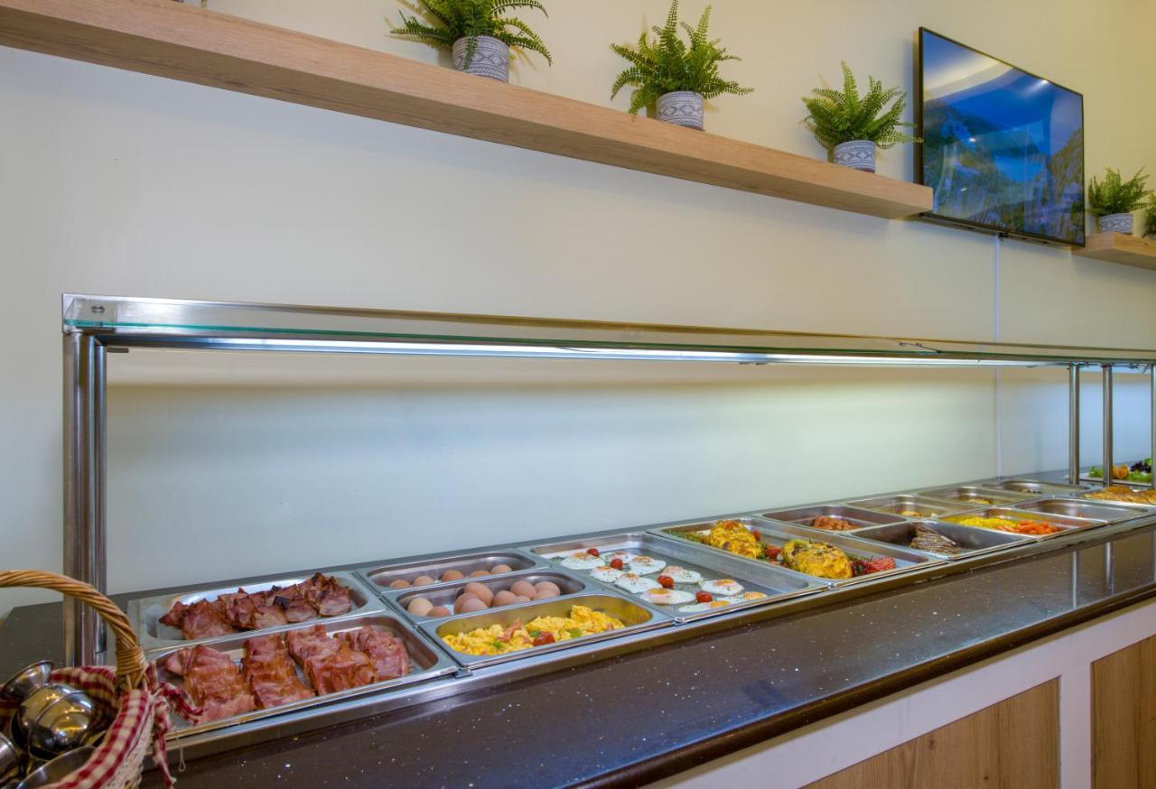 Isida Hotel Agia Marina Ngoại thất bức ảnh